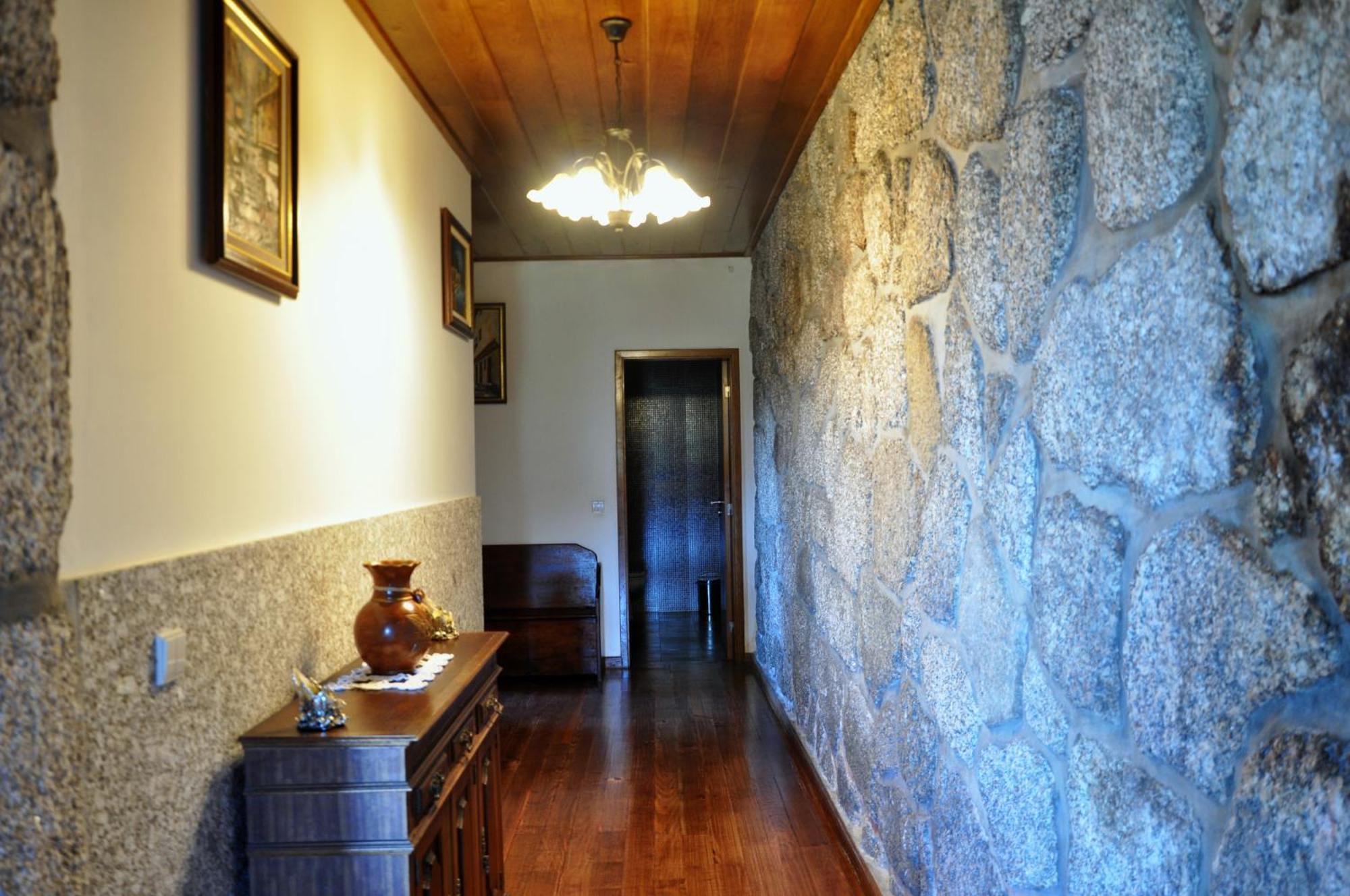Casa De Fora Holiday home *